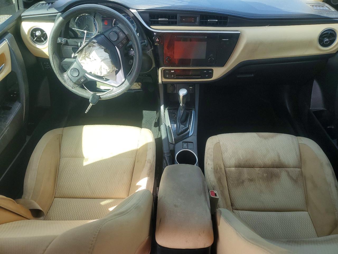2017 TOYOTA COROLLA