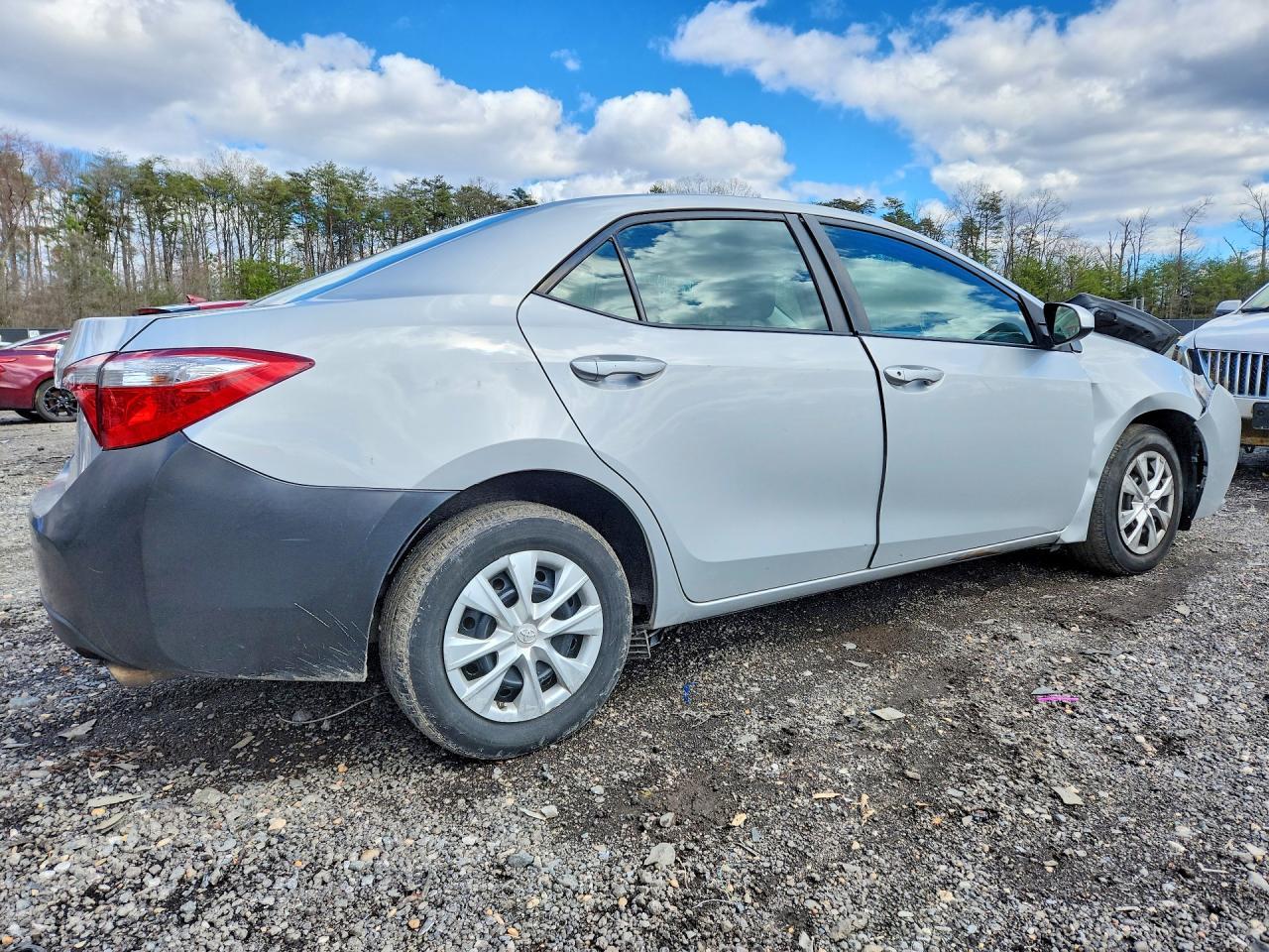 2015 TOYOTA COROLLA