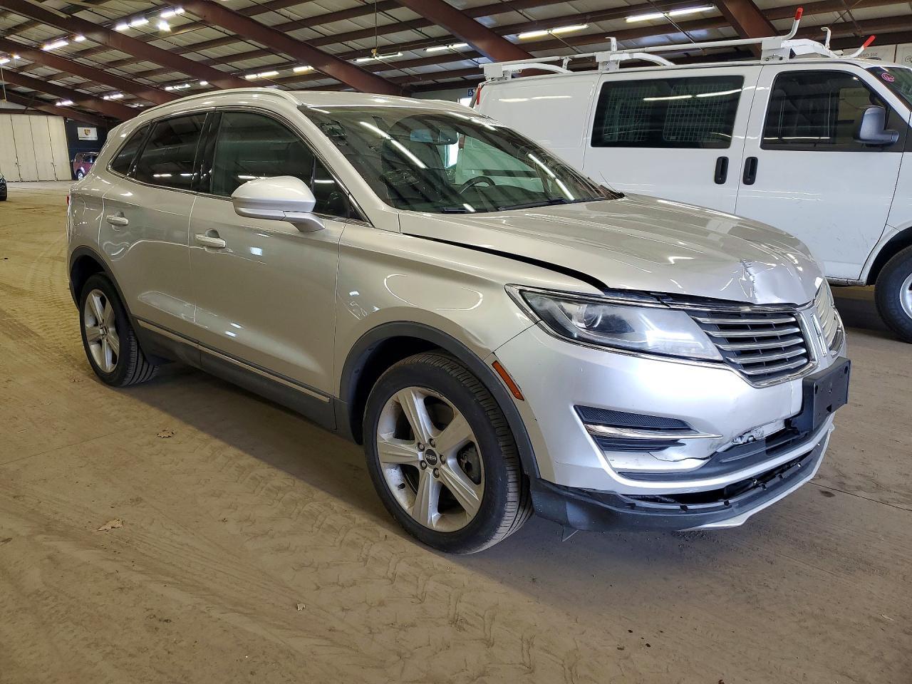 2017 LINCOLN MKC