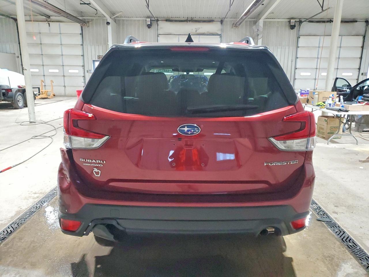 2024 SUBARU FORESTER