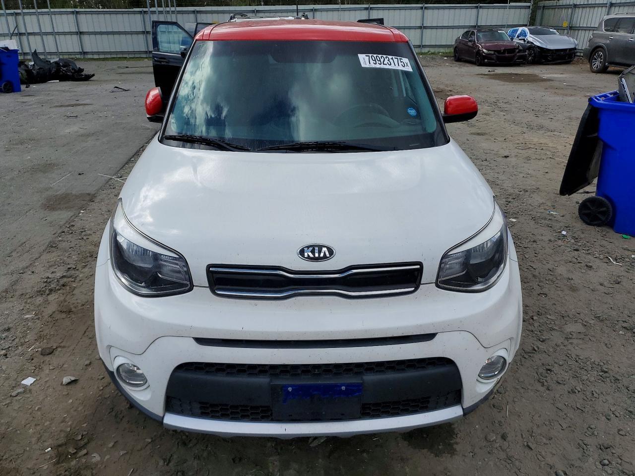 2017 KIA SOUL