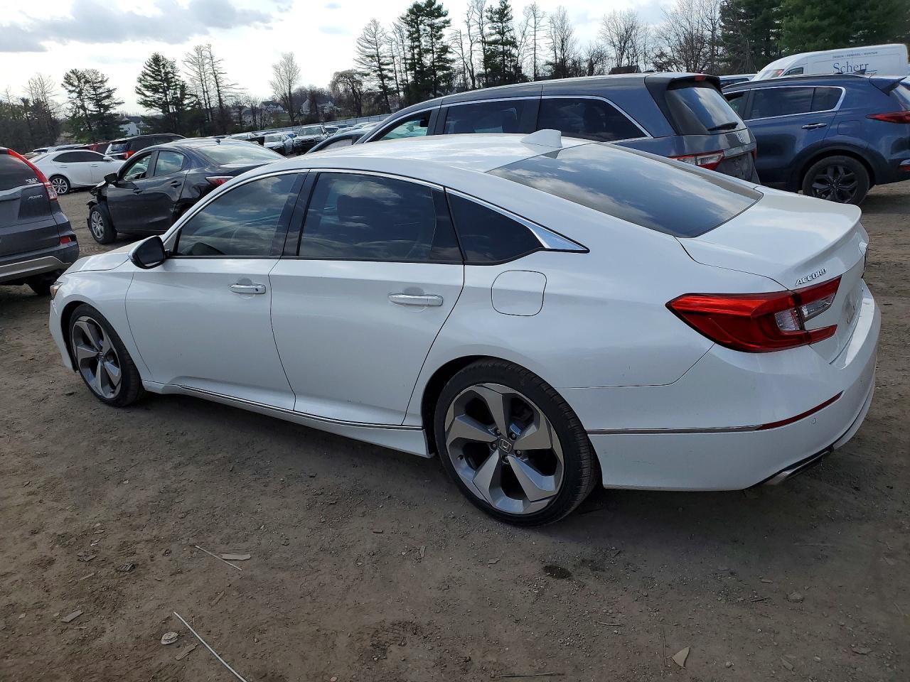 2018 HONDA ACCORD