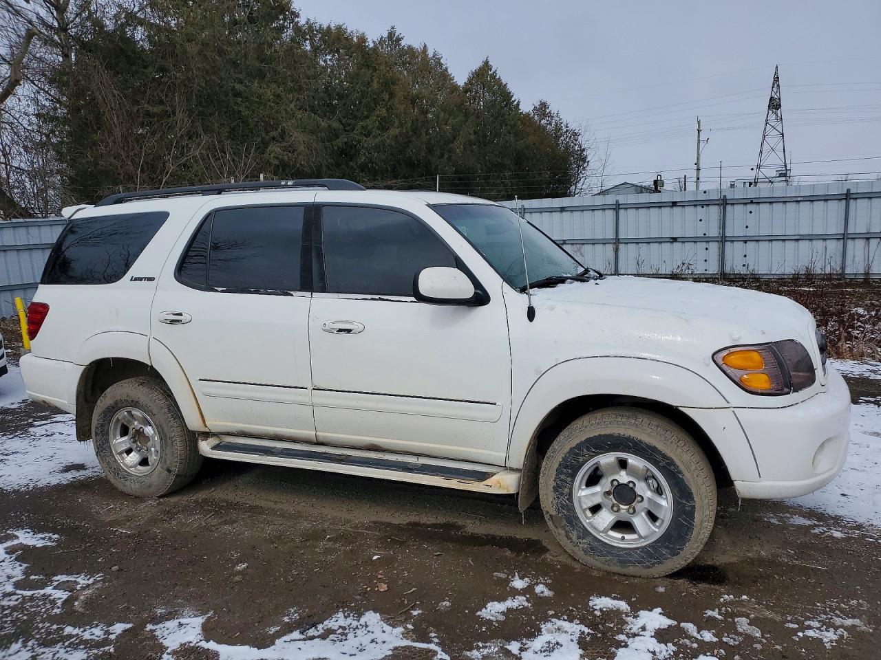 2002 TOYOTA Sequoia