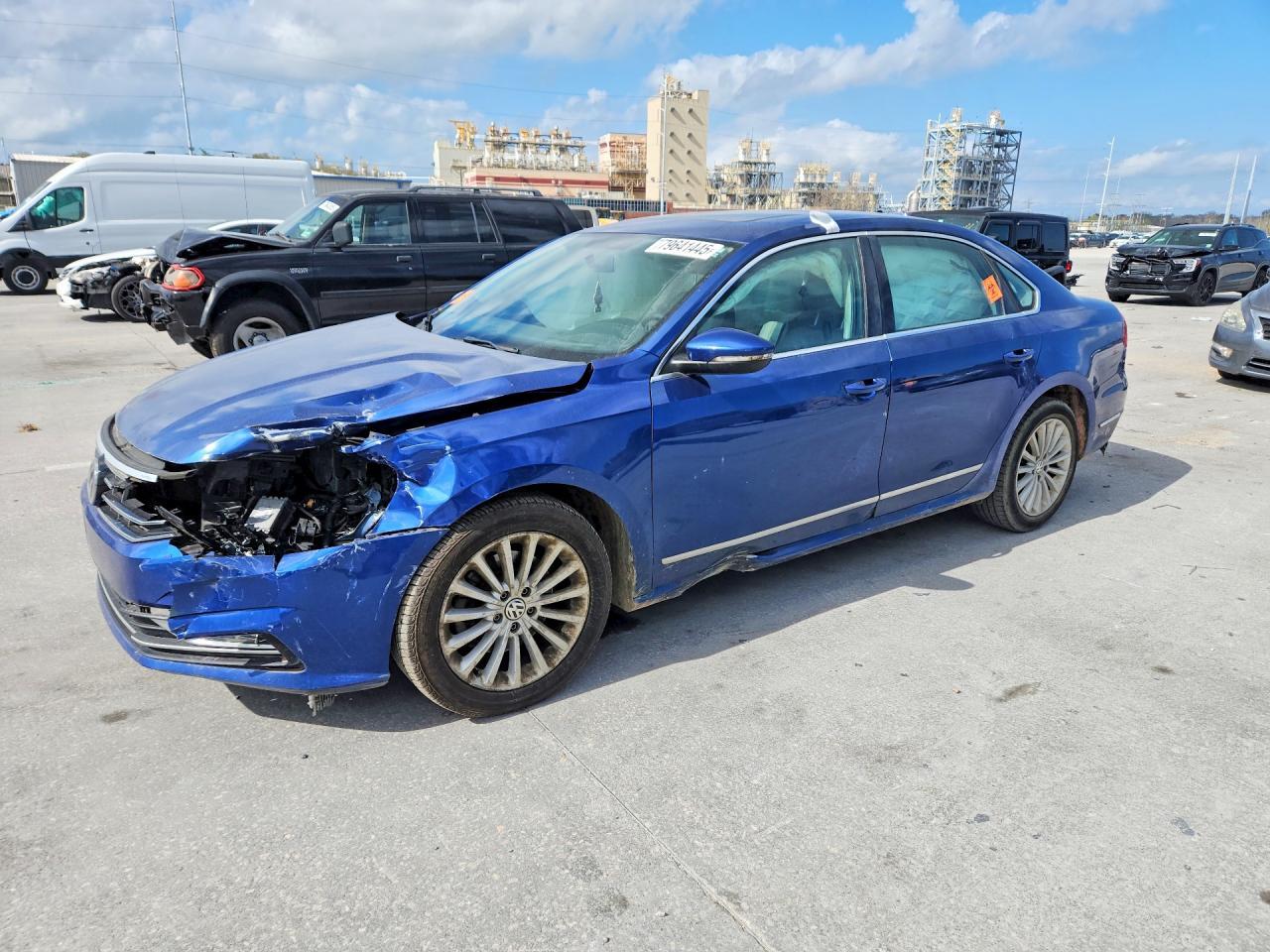 2016 VOLKSWAGEN Passat