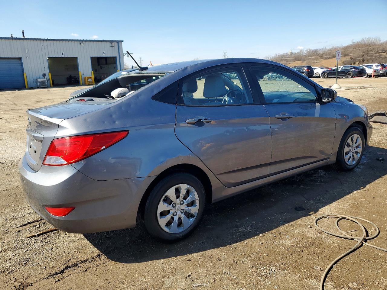 2016 HYUNDAI ACCENT