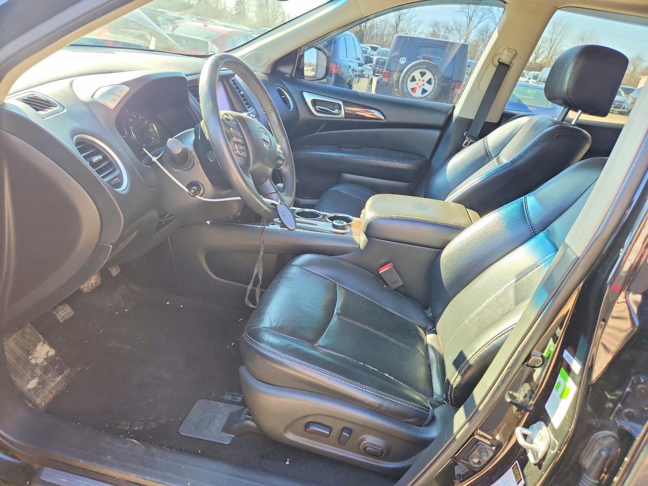 2016 NISSAN PATHFINDER