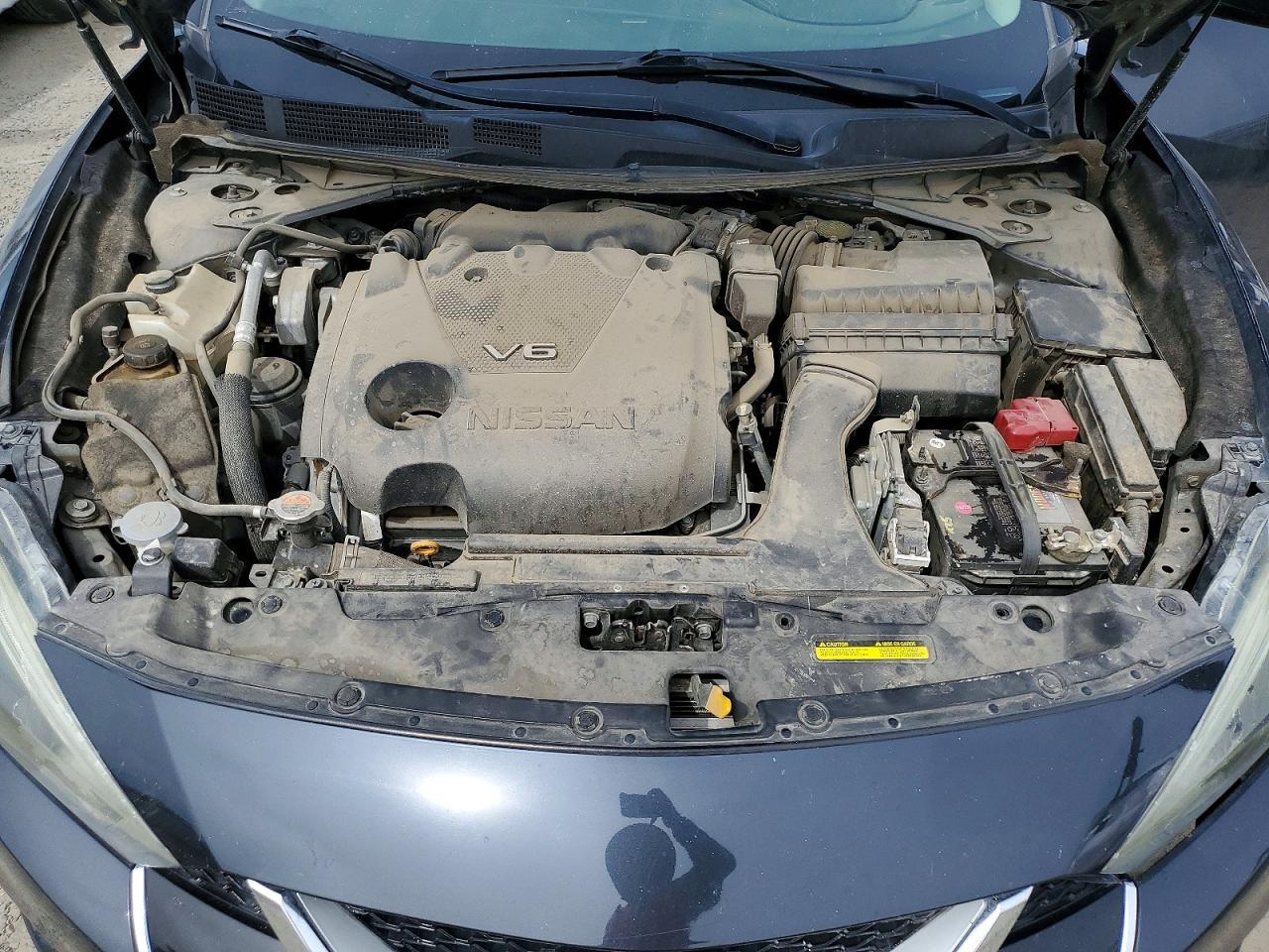 2017 NISSAN Maxima