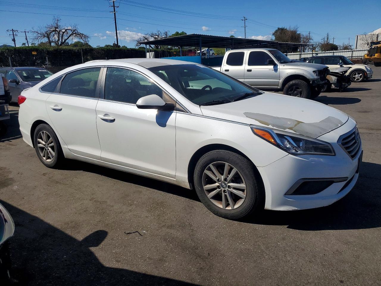 2016 HYUNDAI SONATA