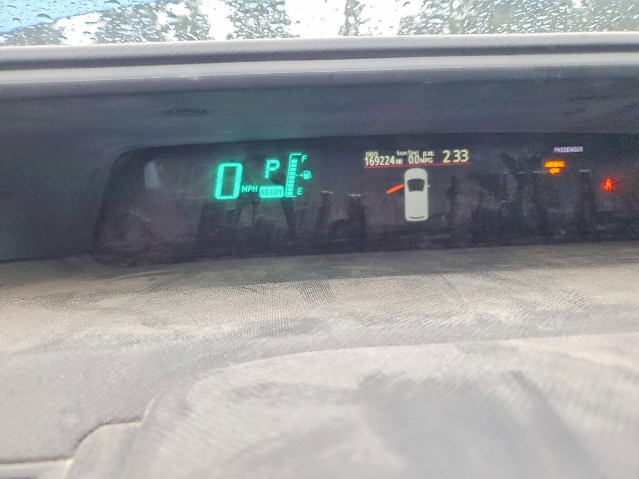 2013 TOYOTA Prius c