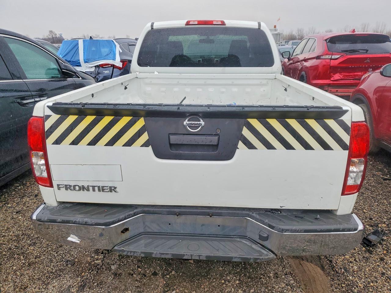 2015 NISSAN Frontier