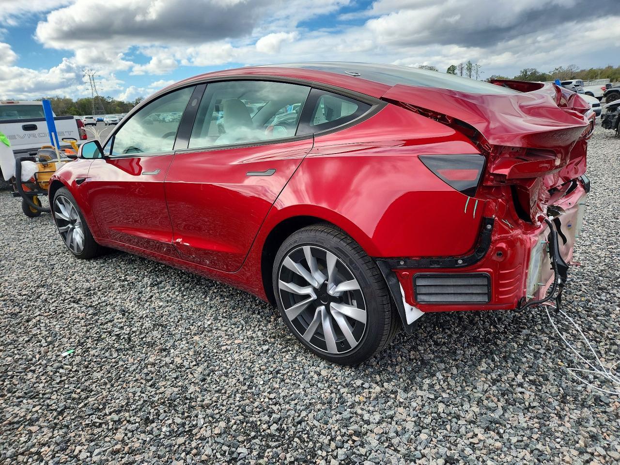2025 TESLA MODEL 3