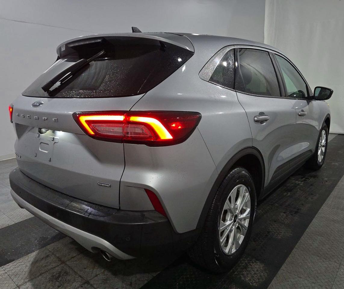2023 FORD ESCAPE