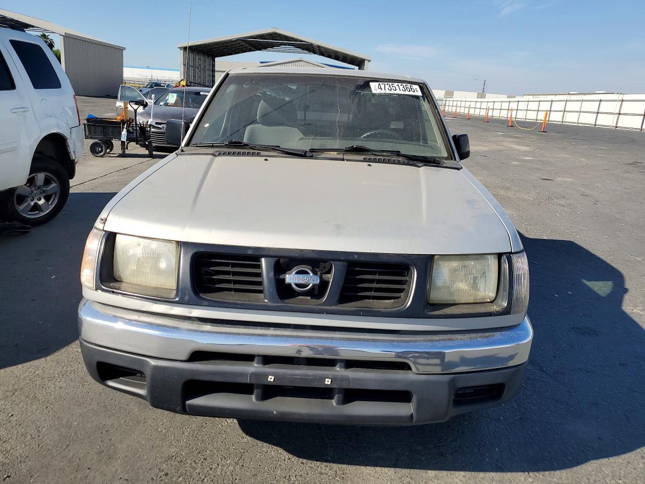 1999 NISSAN Frontier
