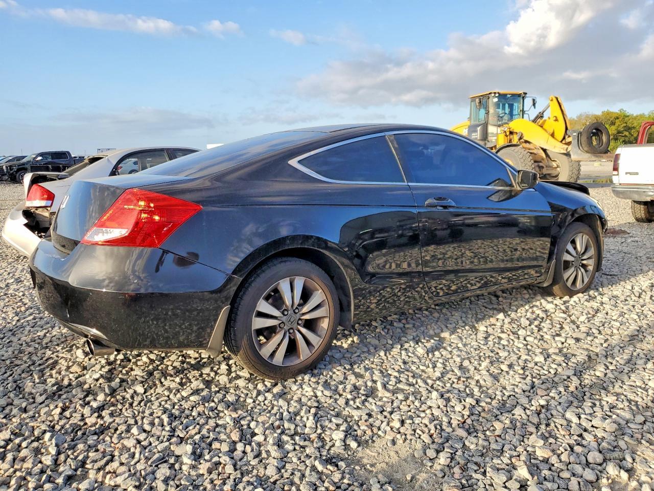 2011 HONDA ACCORD