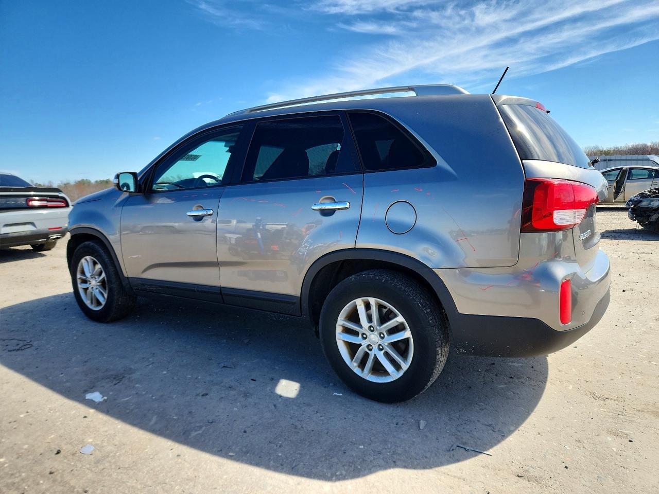 2015 KIA SORENTO