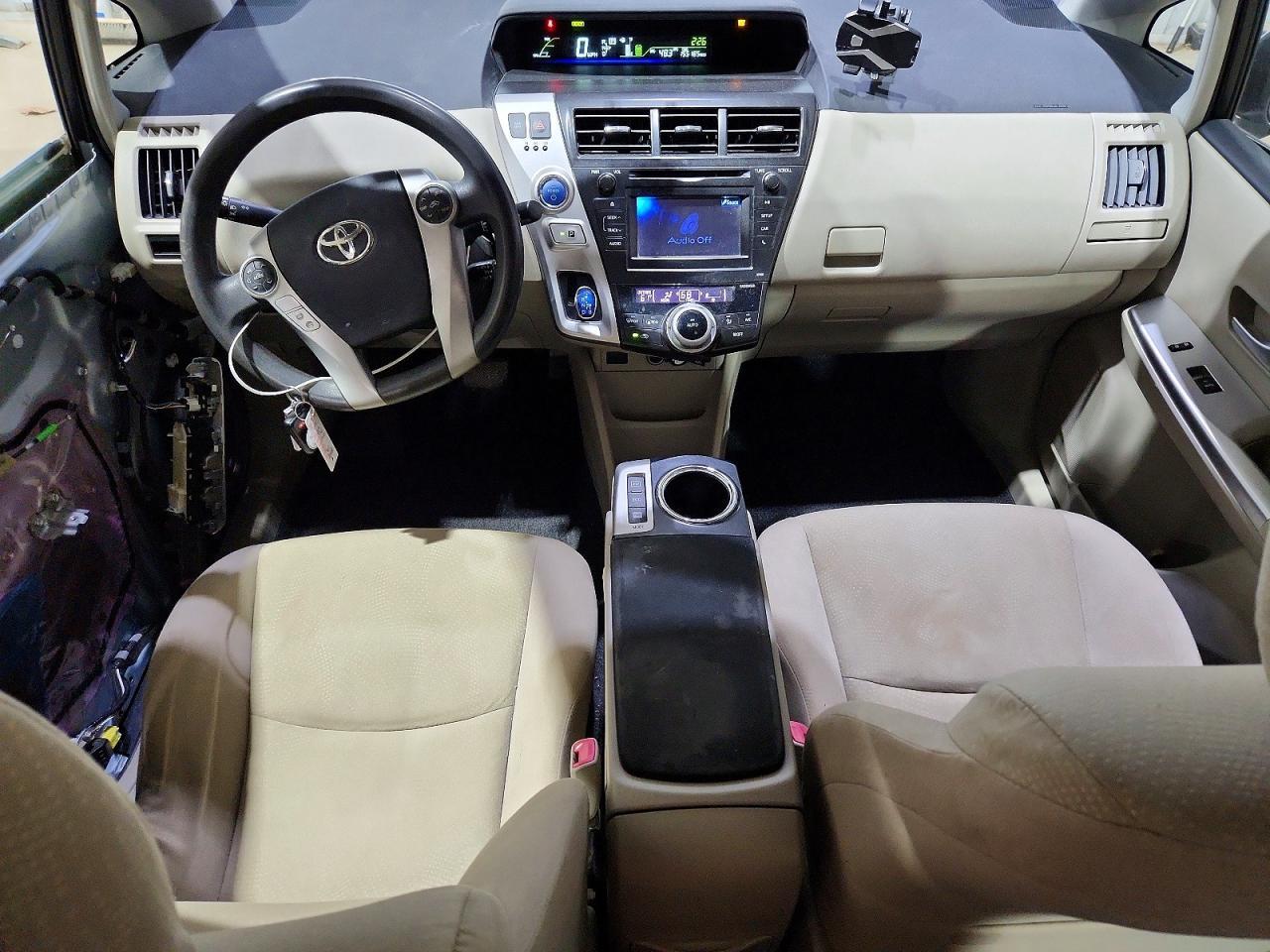 2012 TOYOTA PRIUS V