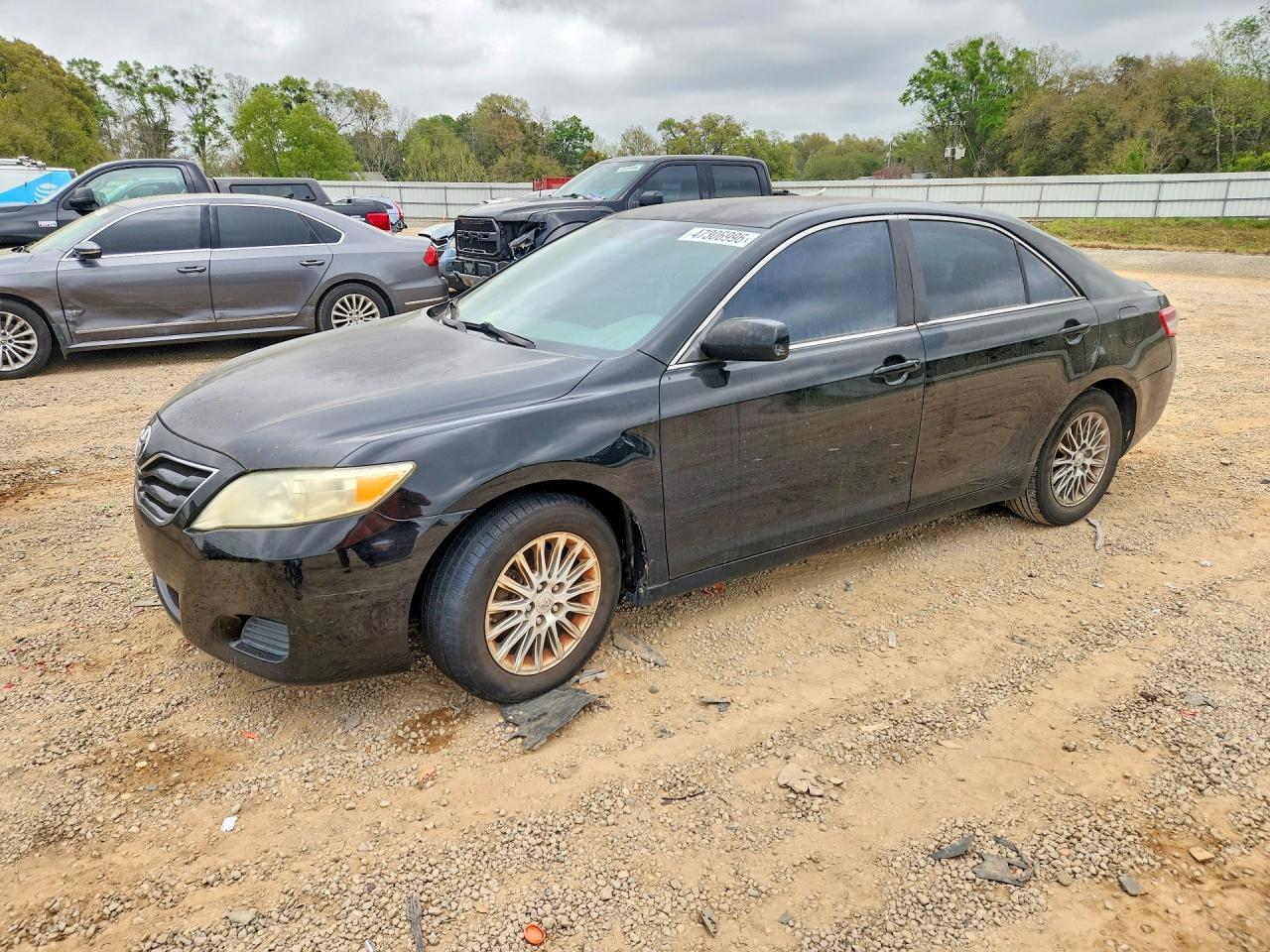 2010 TOYOTA CAMRY