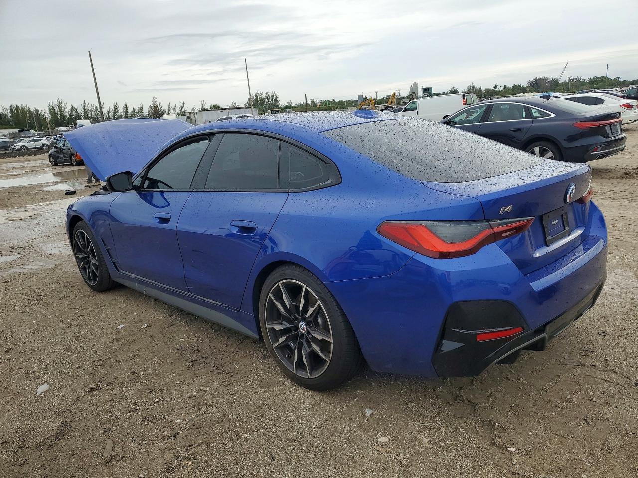 2023 BMW i4