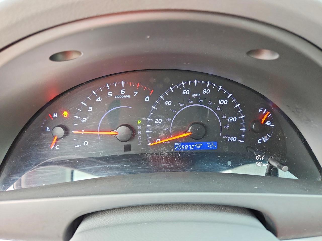 2011 TOYOTA CAMRY