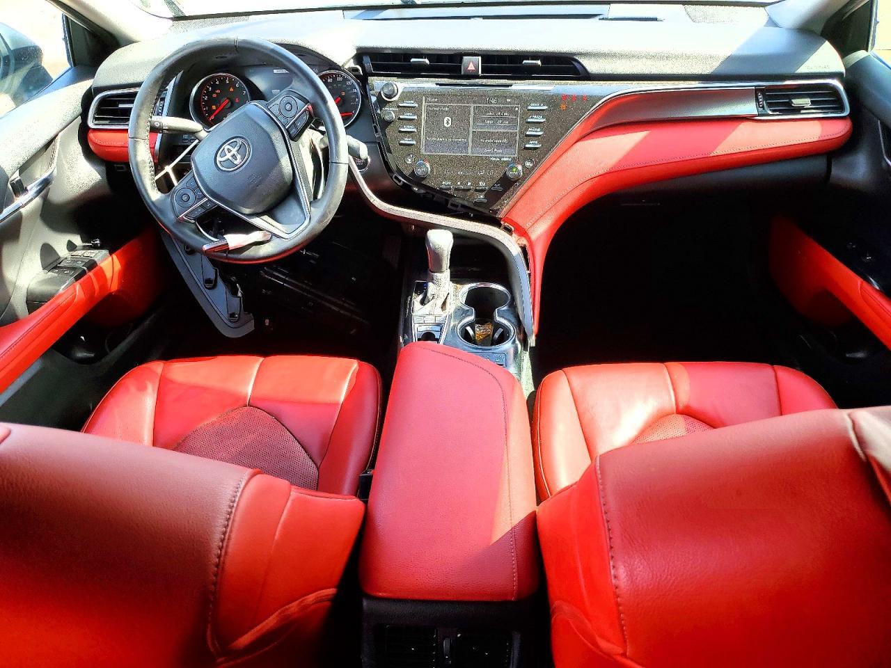 2019 TOYOTA CAMRY