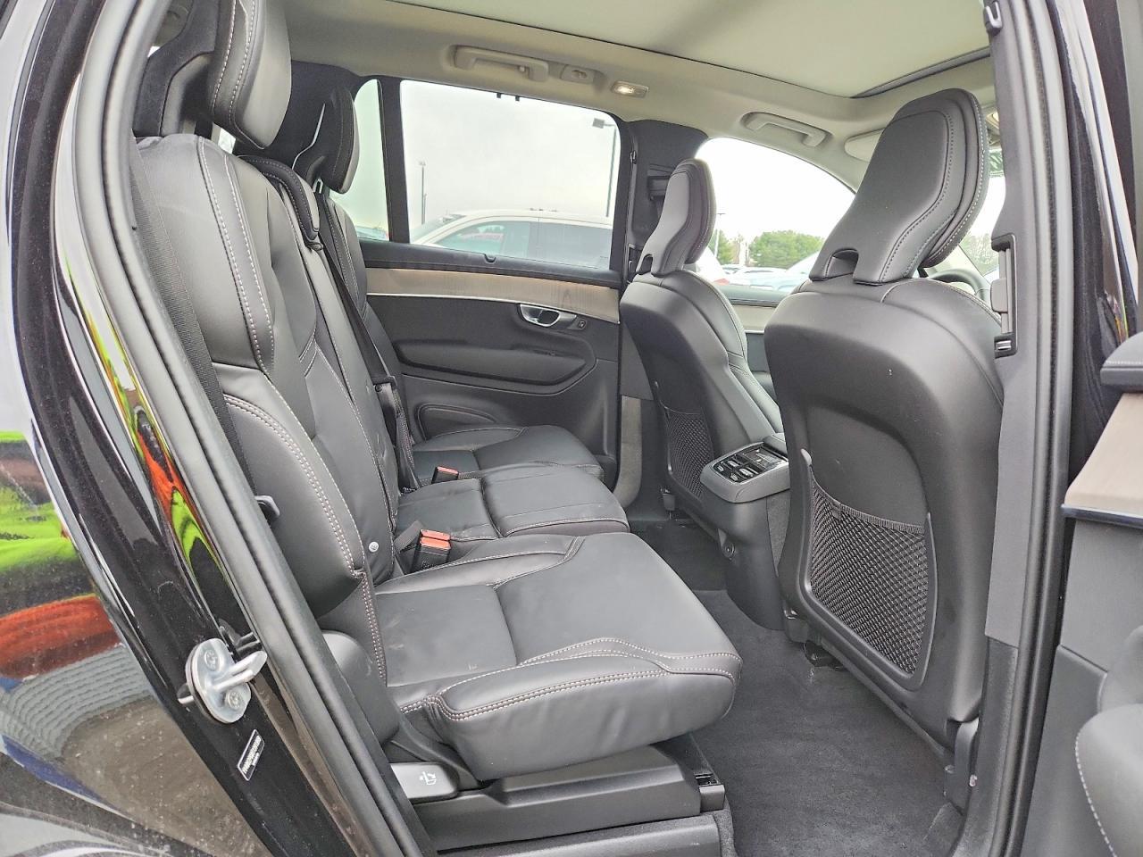 2025 Volv Xc90
