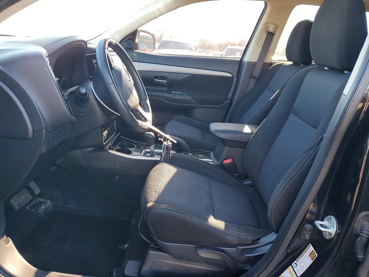2017 MITSUBISHI outlander