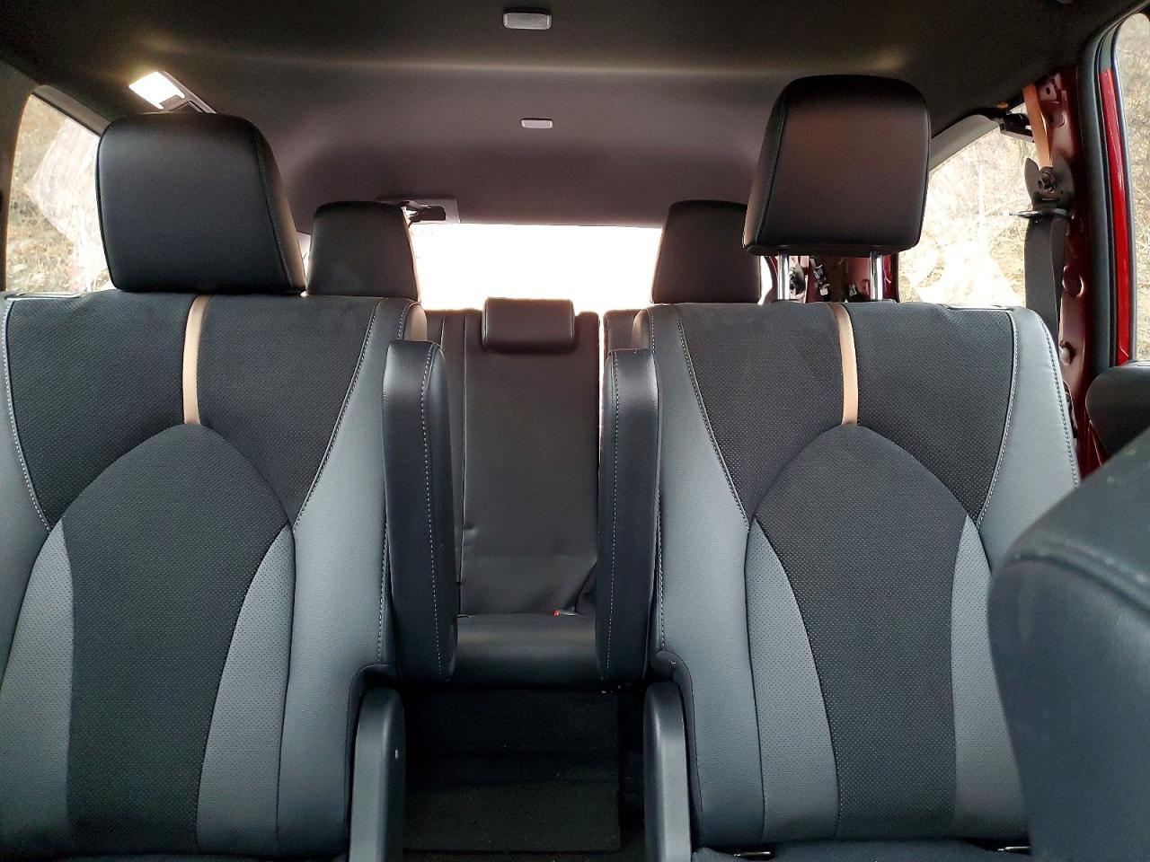 2025 TOYOTA HIGHLANDER