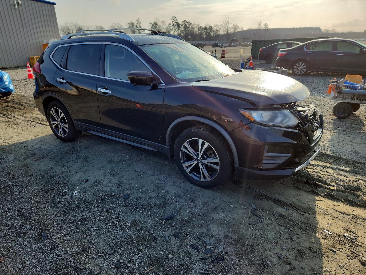 2019 NISSAN ROGUE