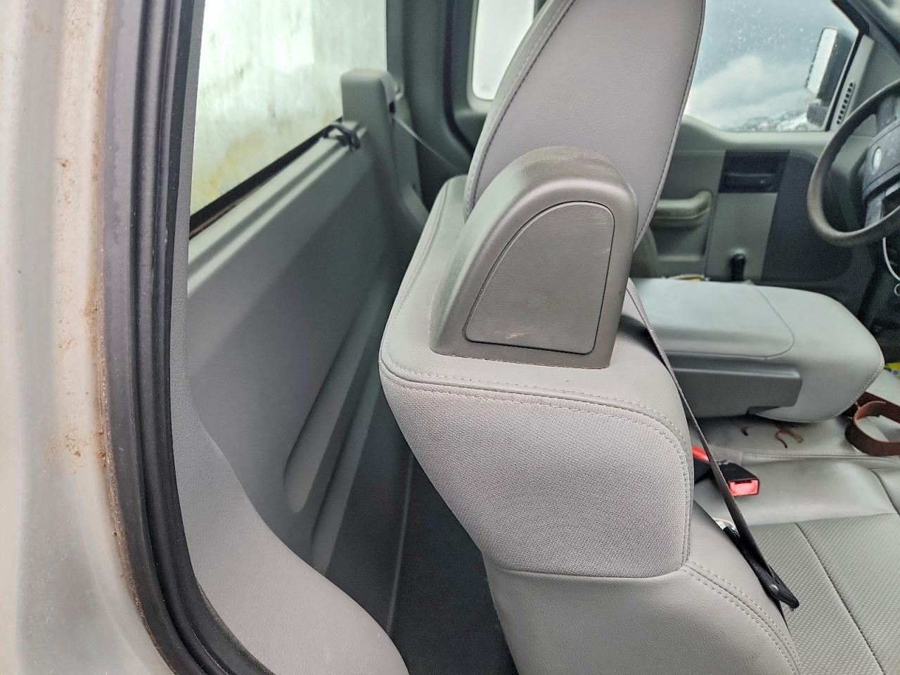 2005 FORD F-150 Lightning