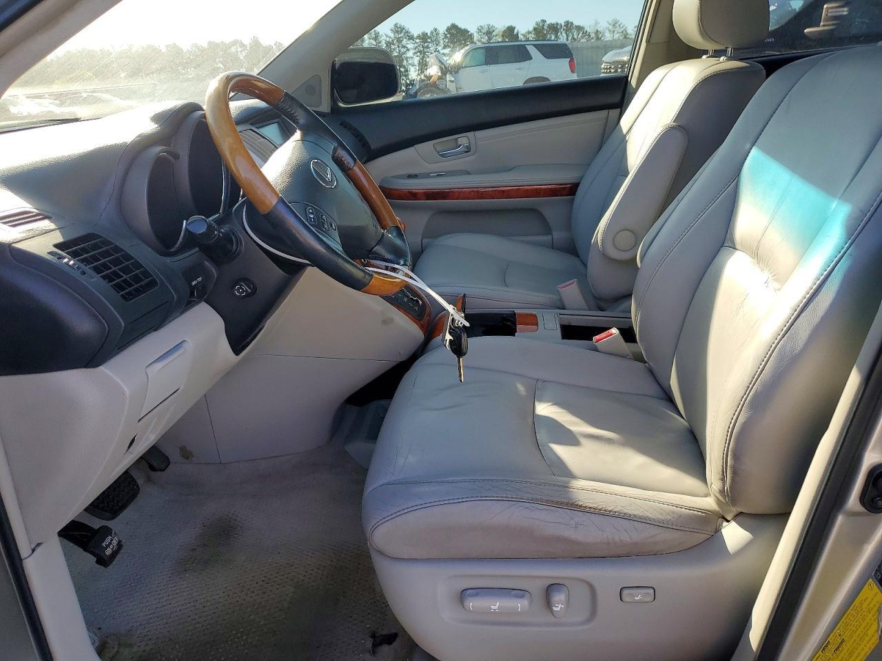 2005 LEXUS Rx 330
