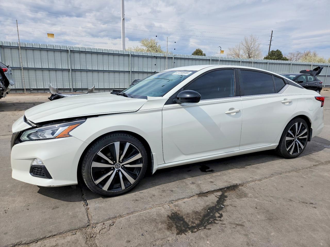 2019 NISSAN ALTIMA