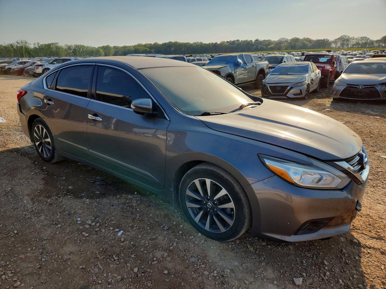 2016 NISSAN ALTIMA