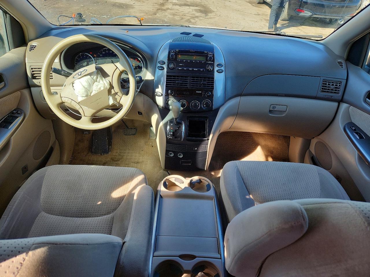 2008 TOYOTA SIENNA