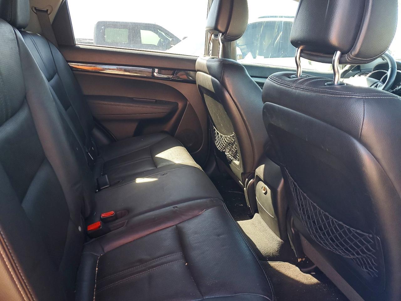 2011 KIA SORENTO