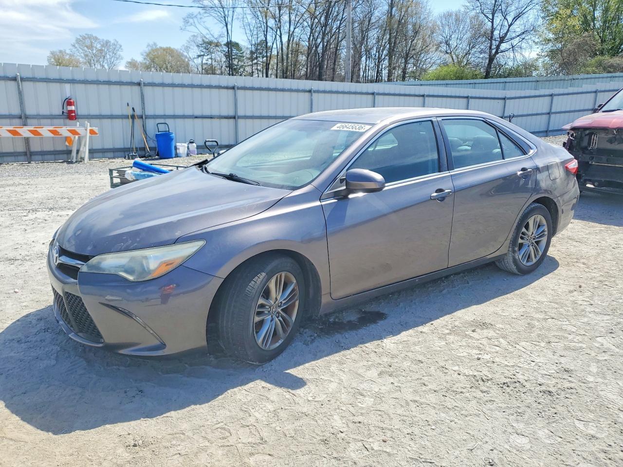 2015 TOYOTA CAMRY