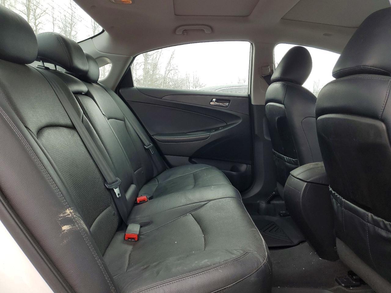 2014 HYUNDAI SONATA