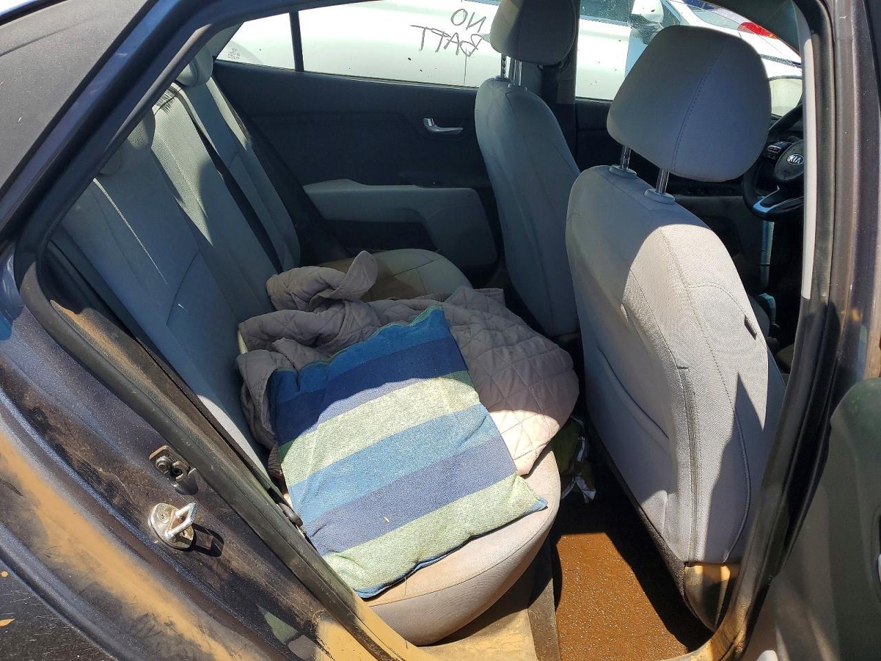 2019 KIA RIO