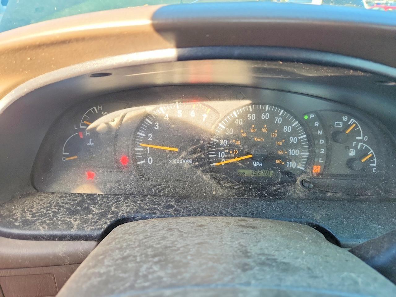 2000 TOYOTA TUNDRA