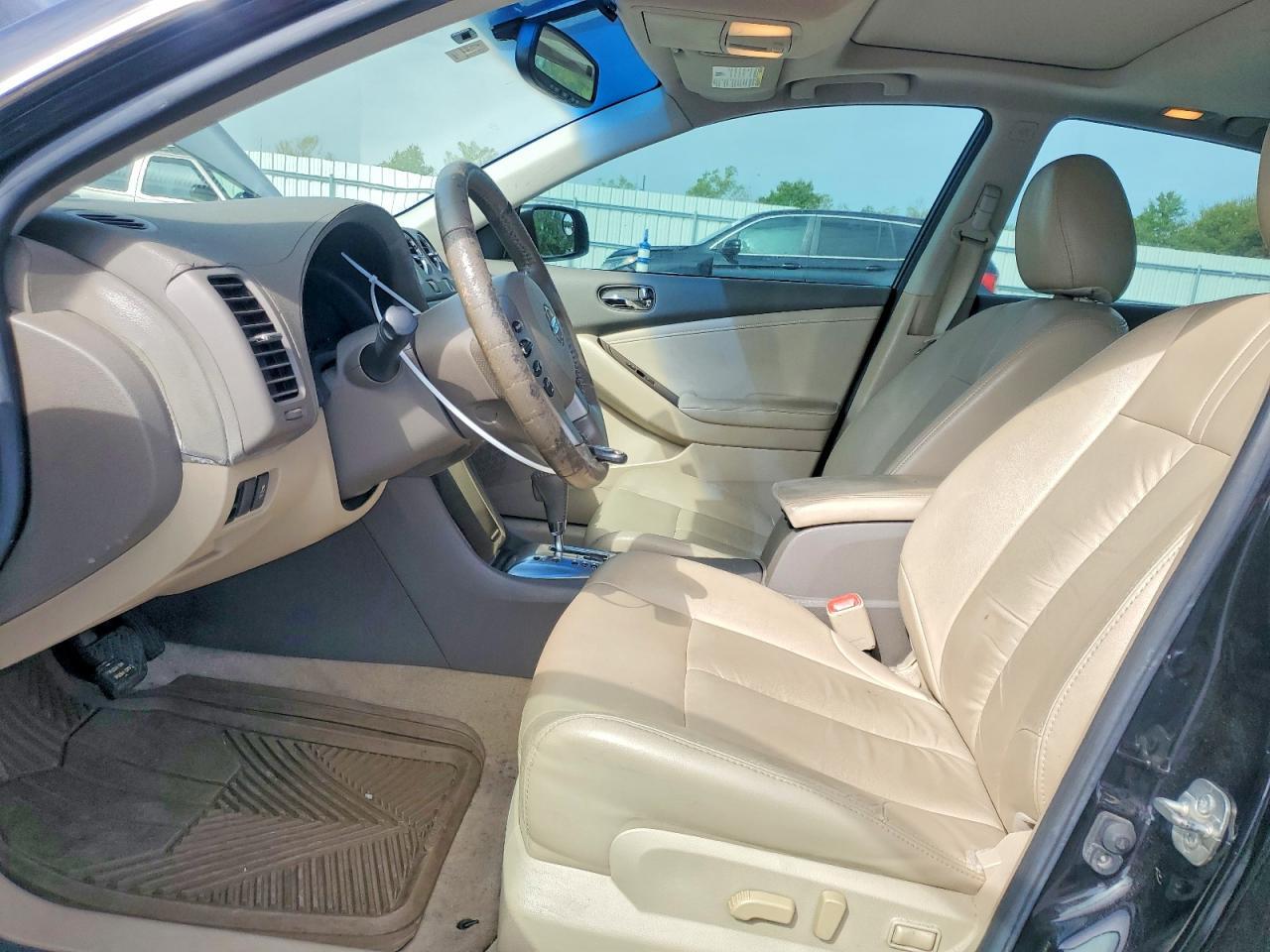 2012 NISSAN ALTIMA