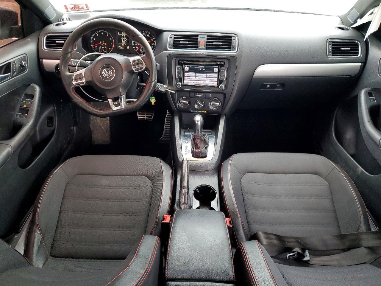 2012 VOLKSWAGEN JETTA