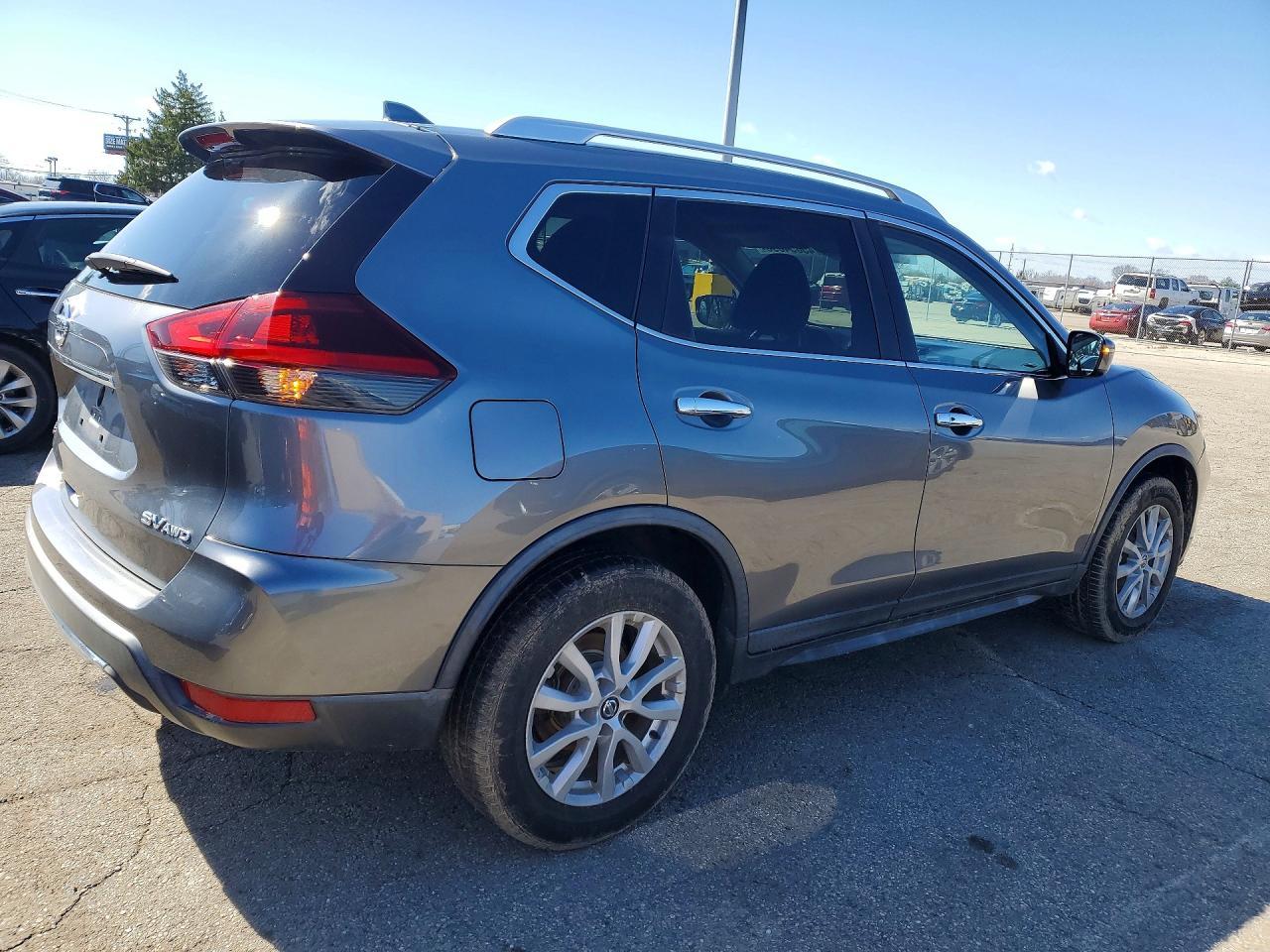 2018 NISSAN ROGUE