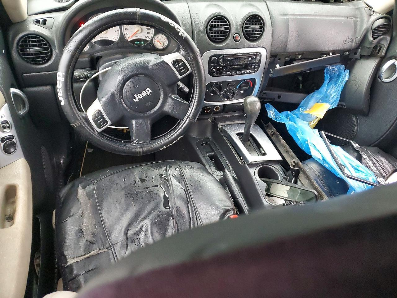 2002 JEEP Liberty