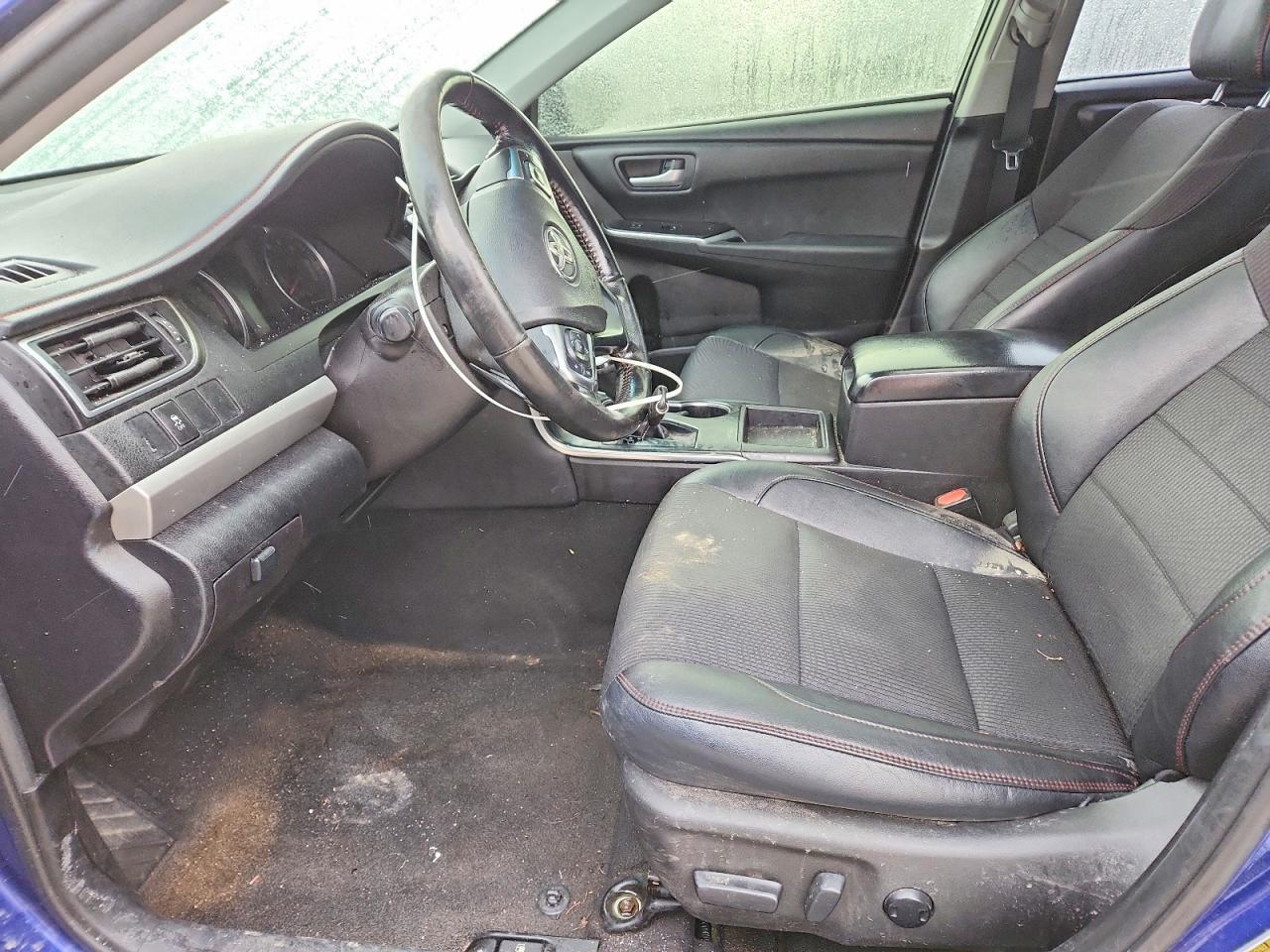 2016 TOYOTA CAMRY