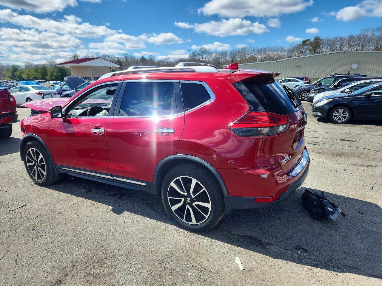 2017 NISSAN ROGUE