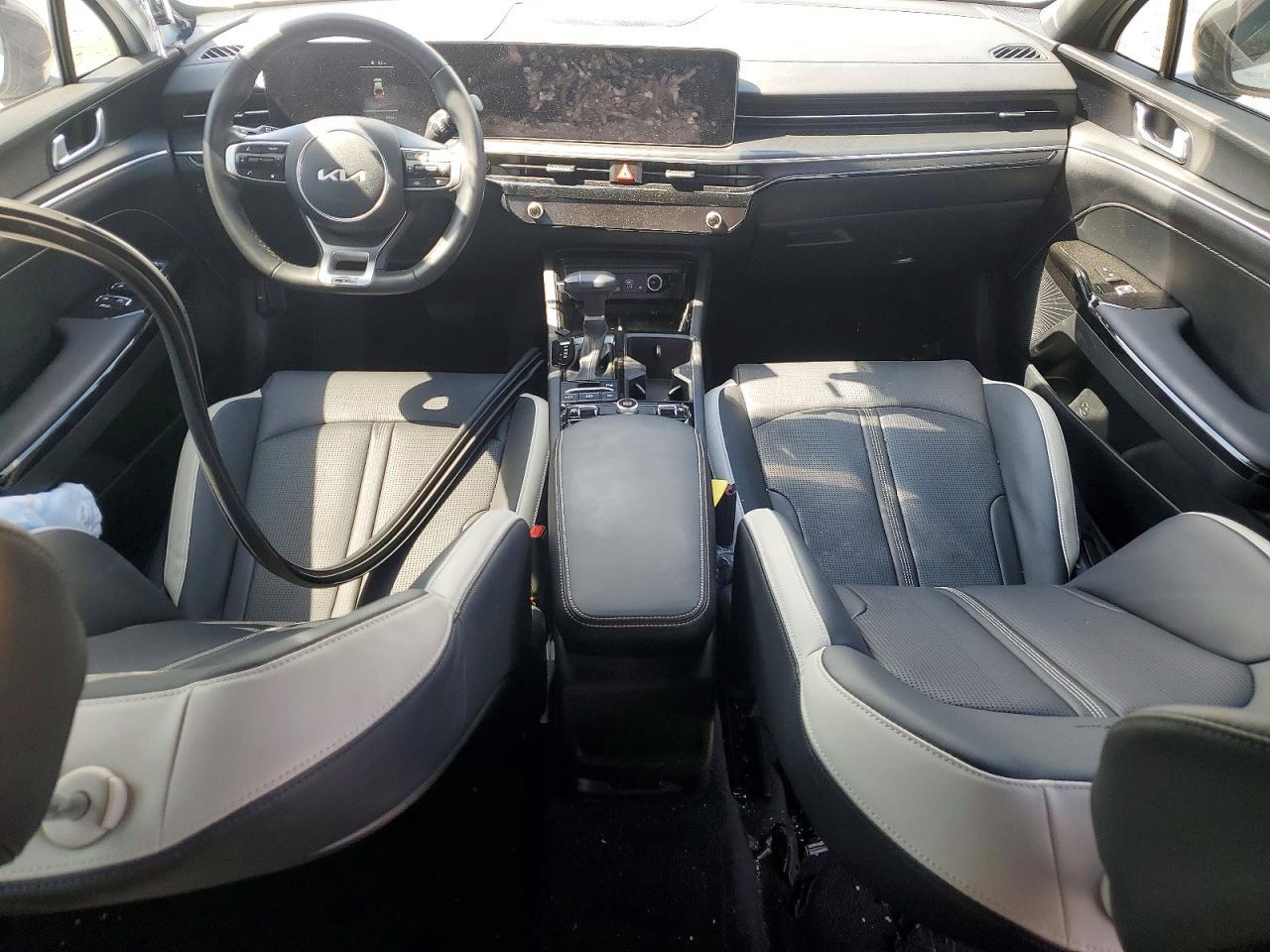 2025 KIA K5