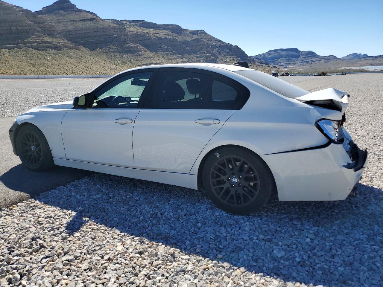 2013 BMW 3 SERIES