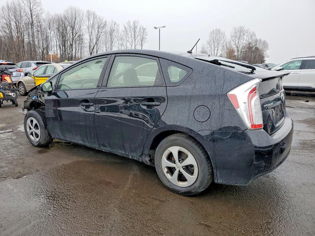2015 TOYOTA PRIUS
