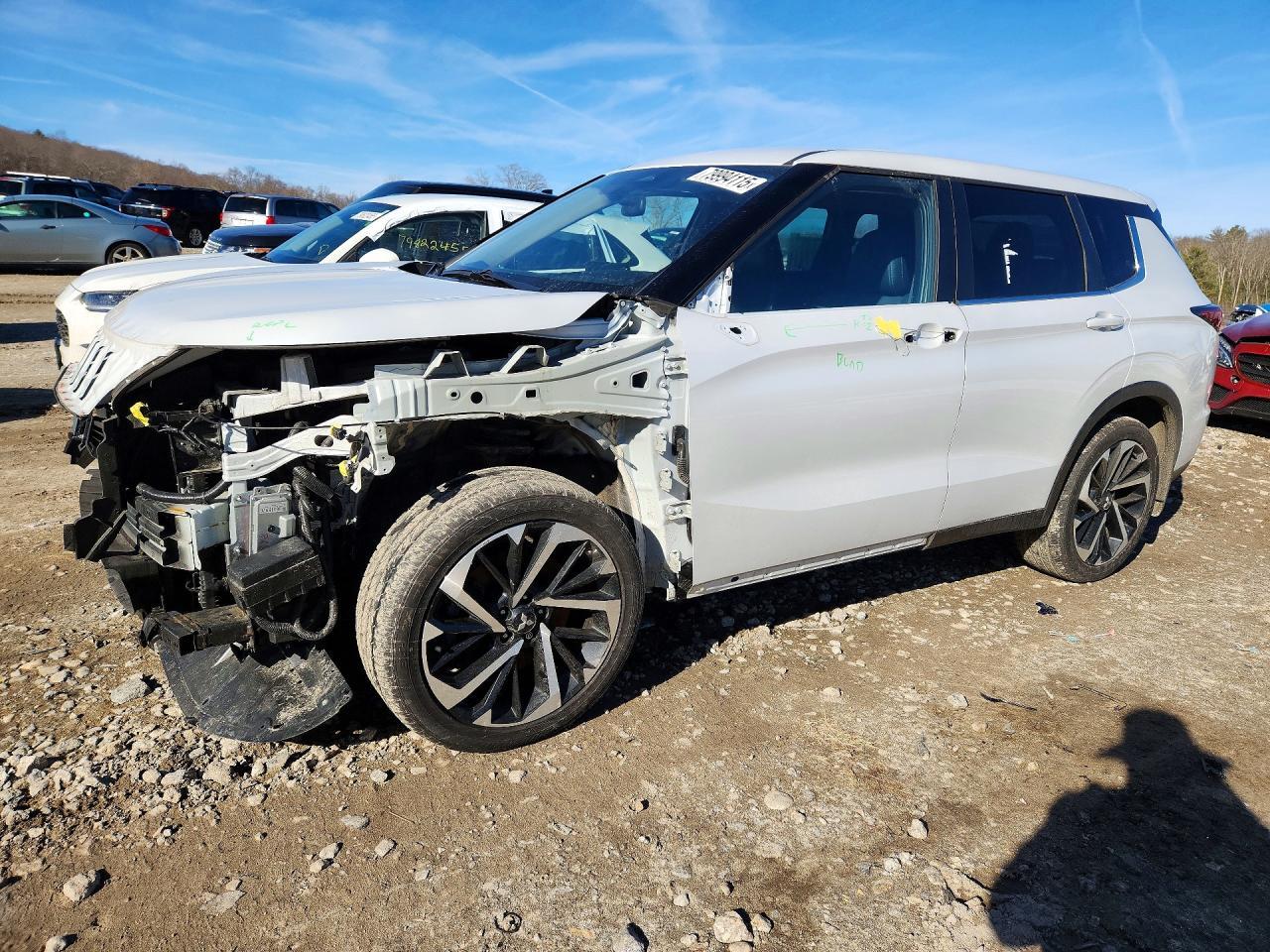 2022 MITSUBISHI outlander