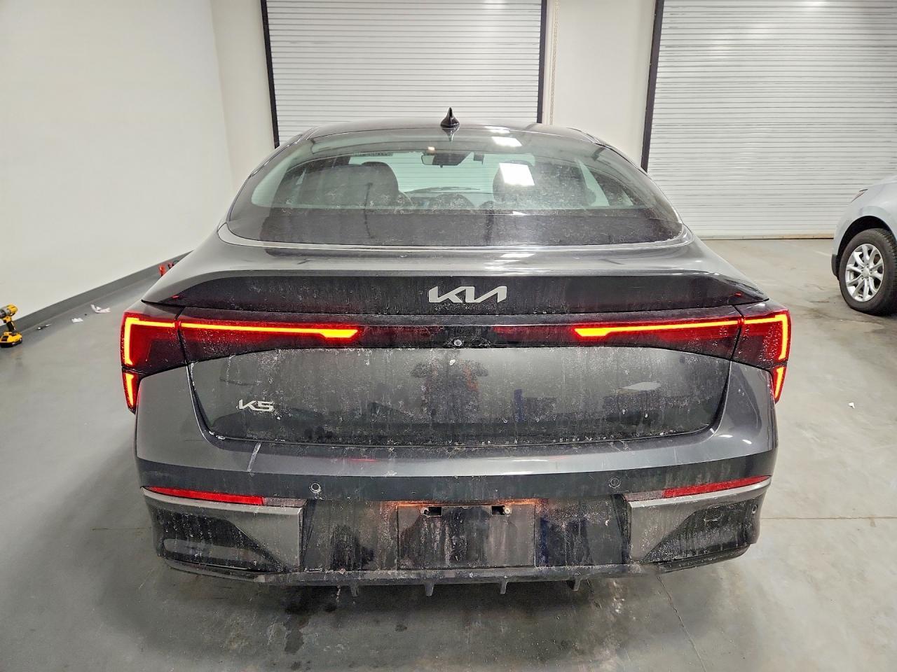 2025 KIA K5