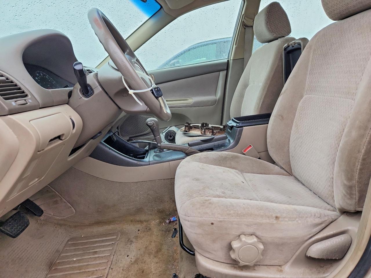 2002 TOYOTA CAMRY